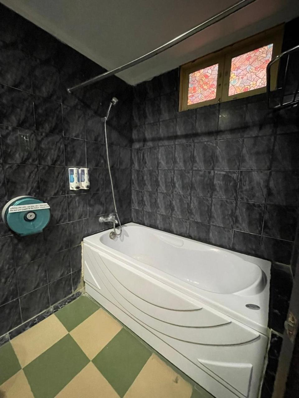 Il Divo Hostel & Spa Hanoi Exterior foto